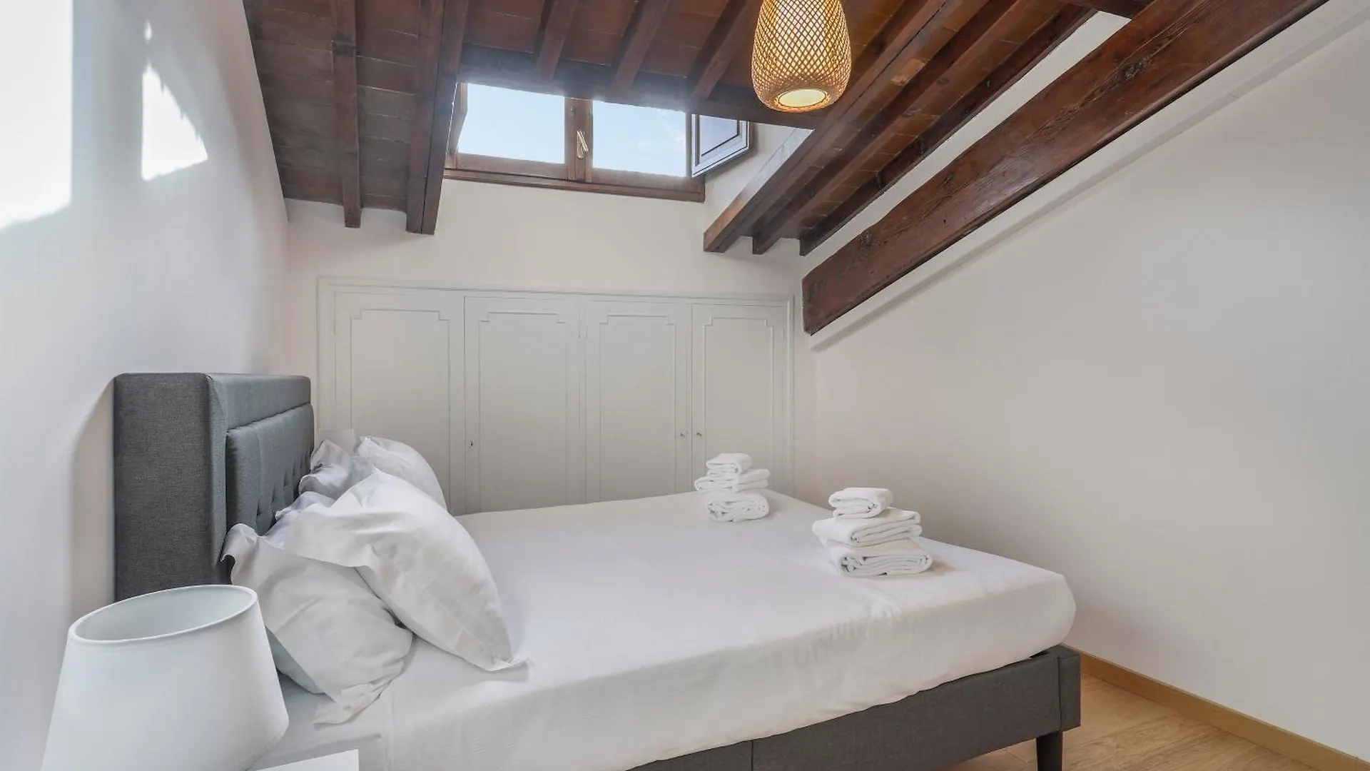 Palazzo Borghese Apartment With Panoramic Terrace Florence