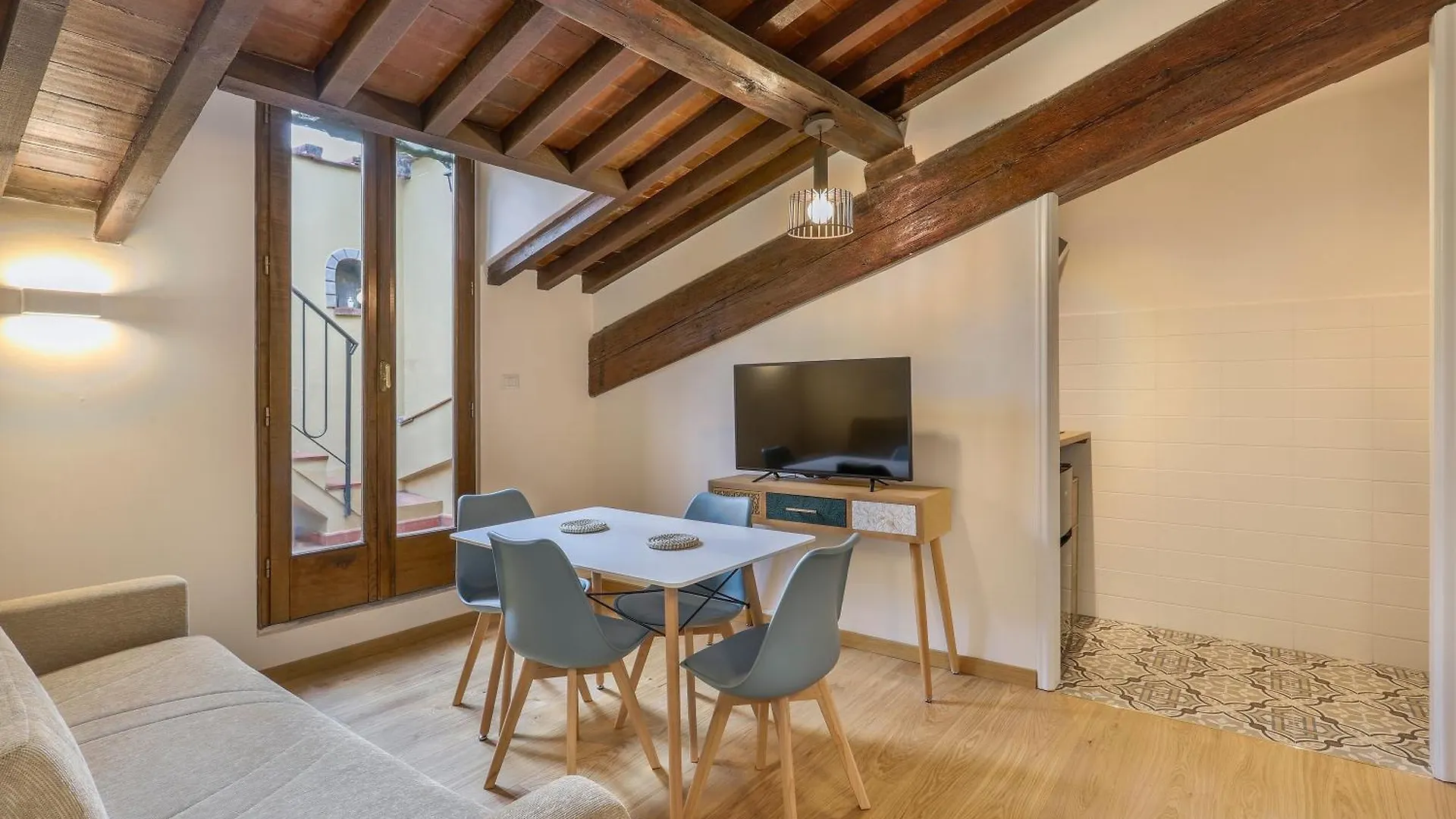 Palazzo Borghese Apartment With Panoramic Terrace Florence