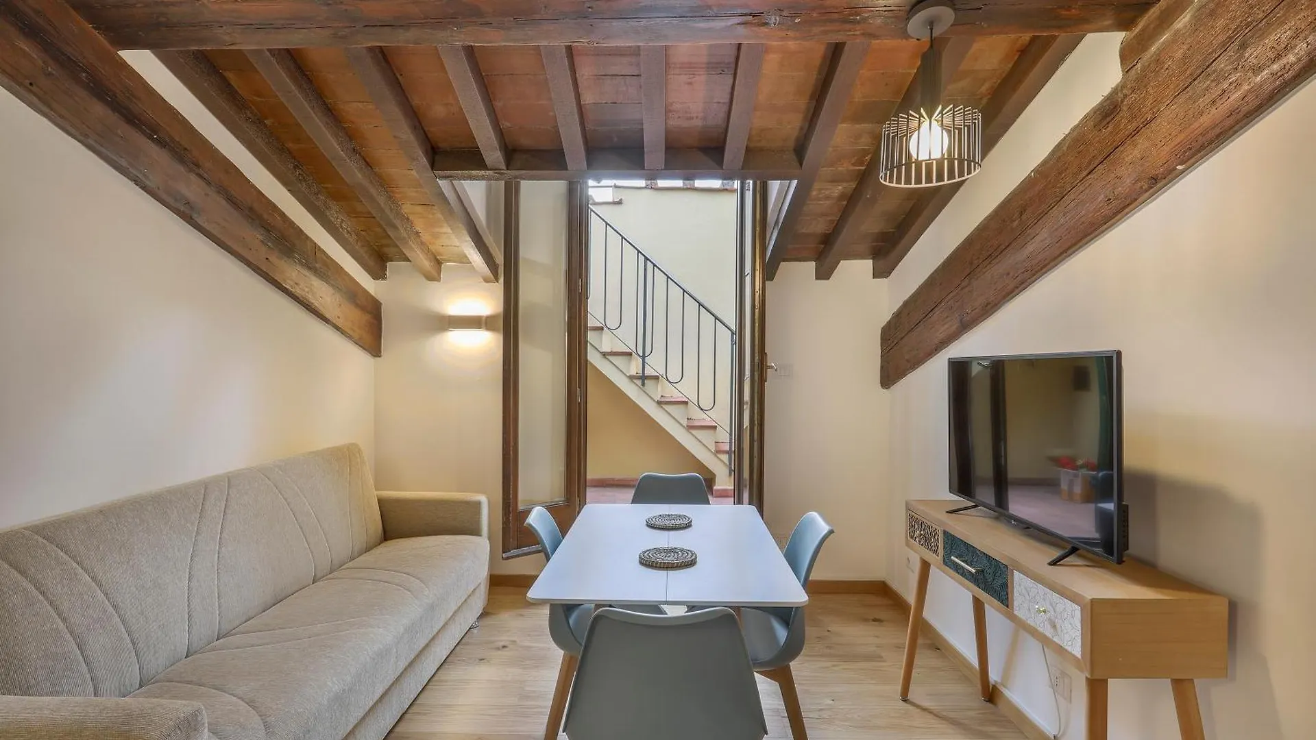 Palazzo Borghese Apartment With Panoramic Terrace Florencie Itálie